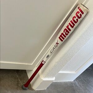 Marucci CATX Red and White Baseball Bat 28/18  -10